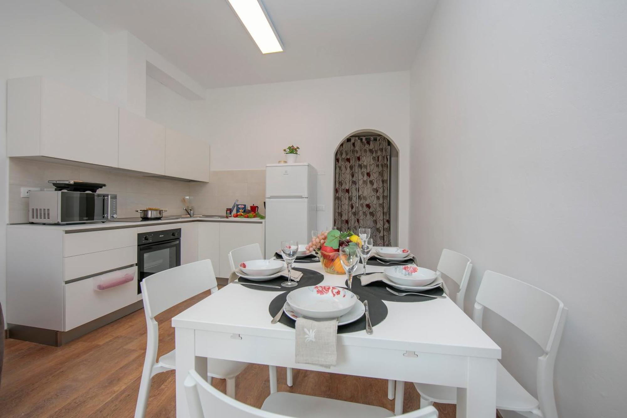 Residenza Rocca Del Lago - Happy Rentals Riva del Garda Exterior photo